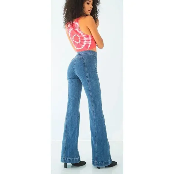 Revice Rollergirl Flares / Blue Clue Wash, size 25, MSRP $120 - Picture 2 of 16